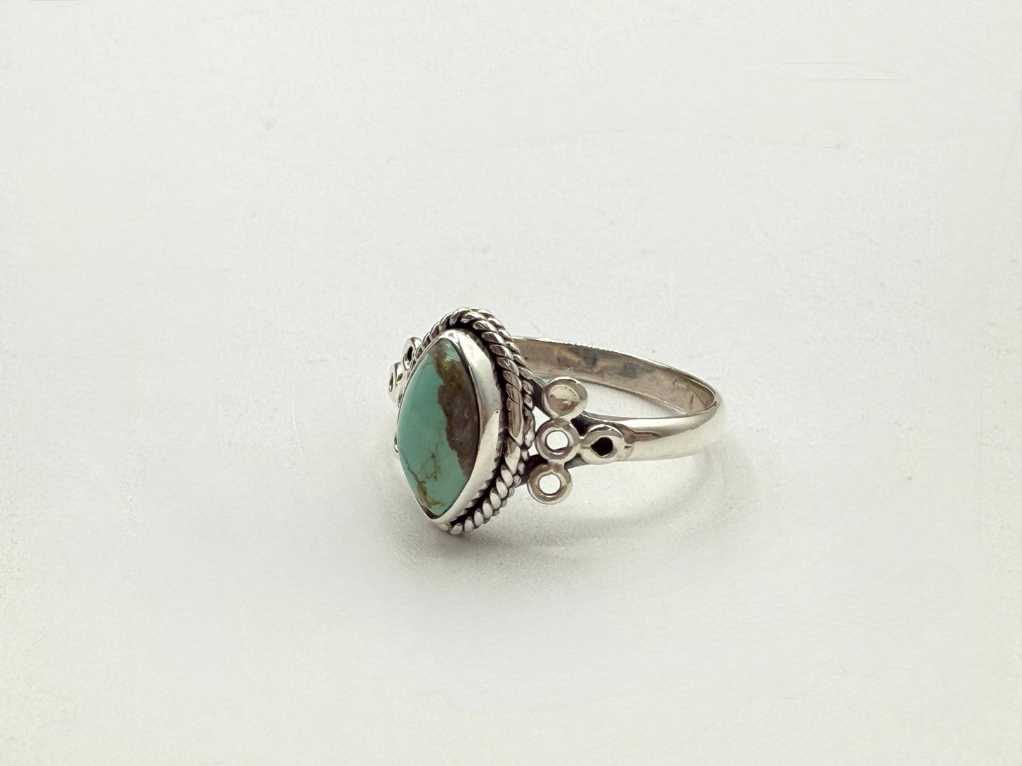 Turquoise Semi-Precious Gemstone 925/Sterling Silver Ring