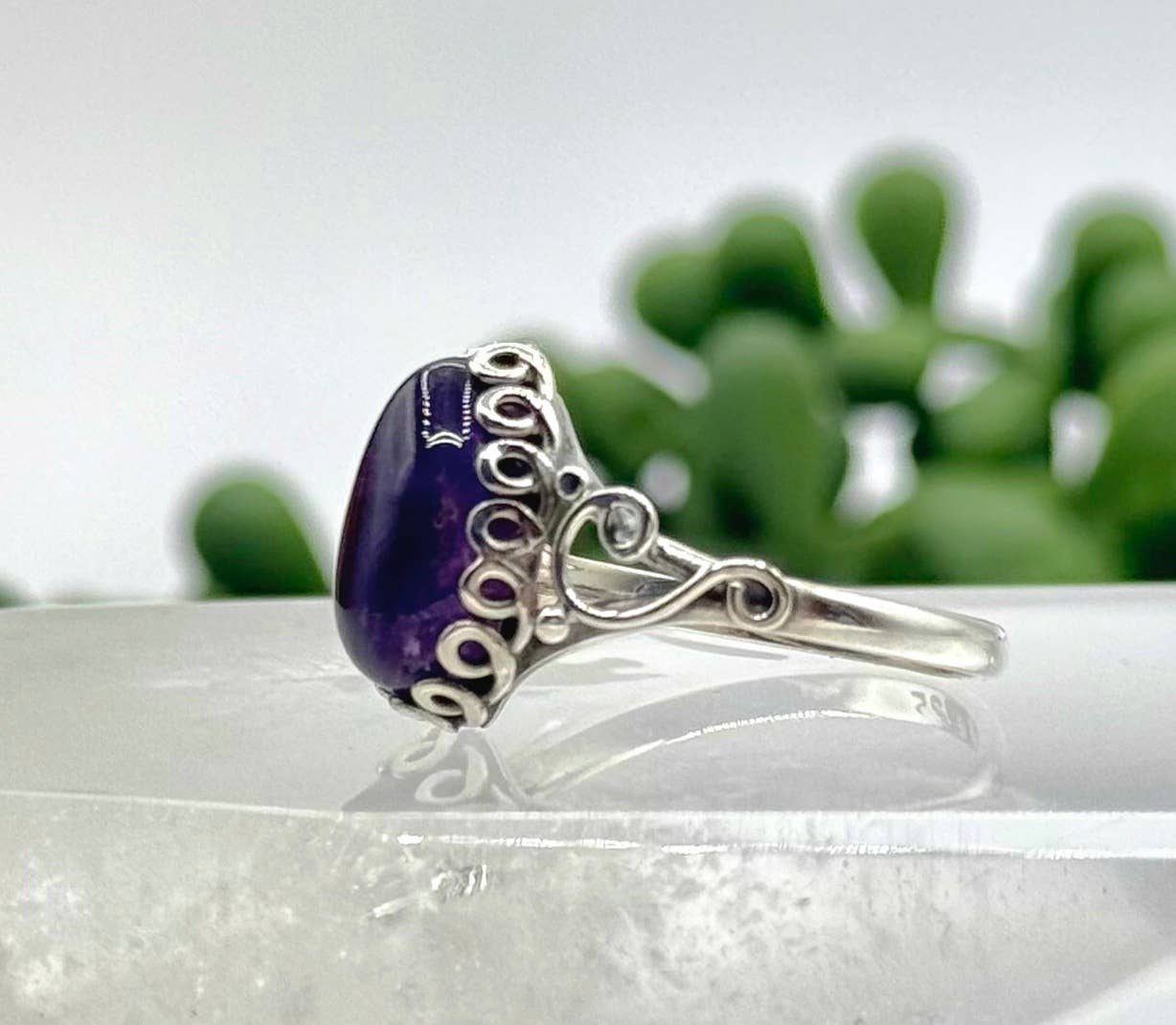 Amethyst Semi-Precious Gemstone 925/Sterling Silver Ring