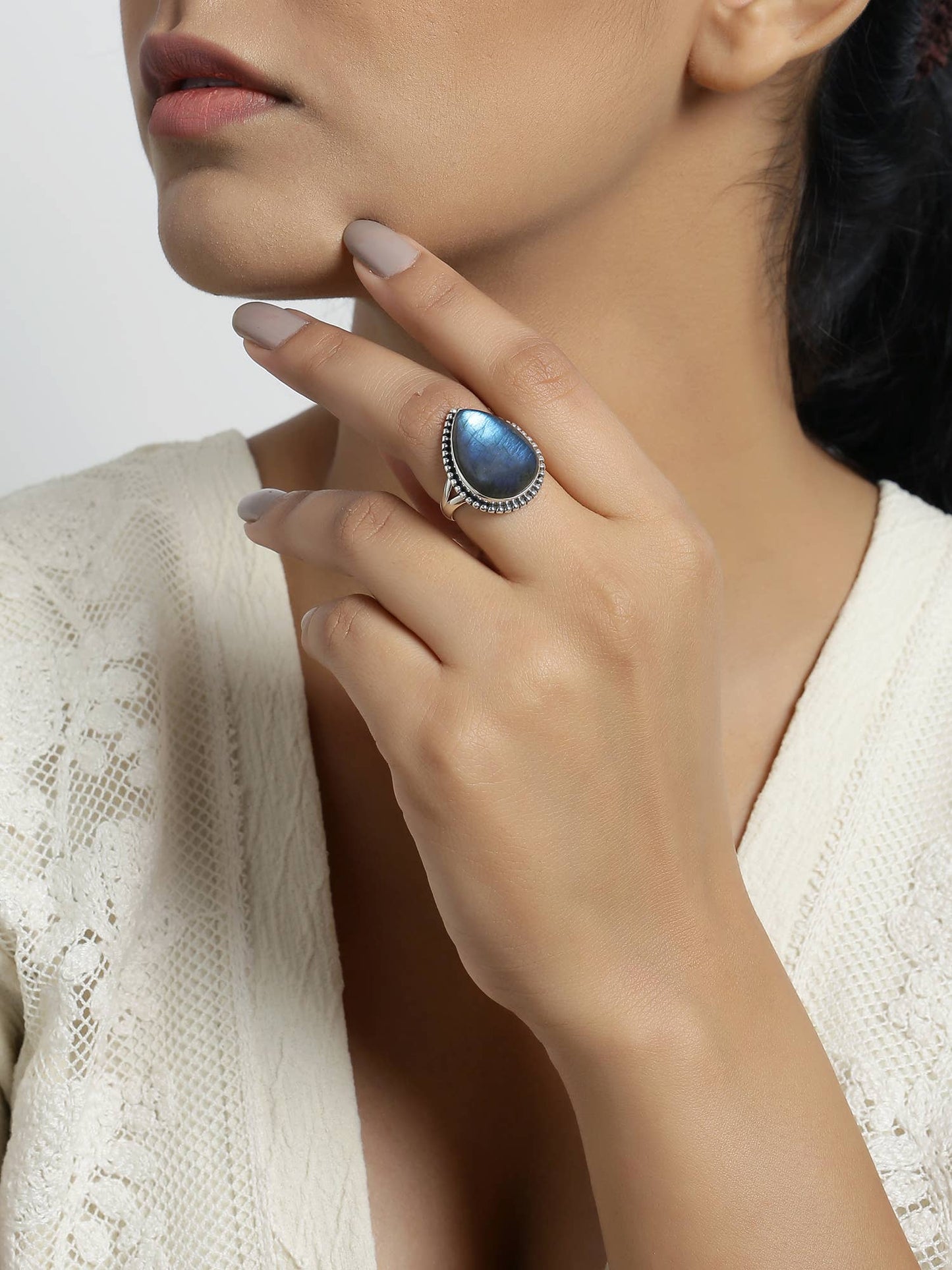 925 Silver Labradorite Aurora Thread Statement Ring