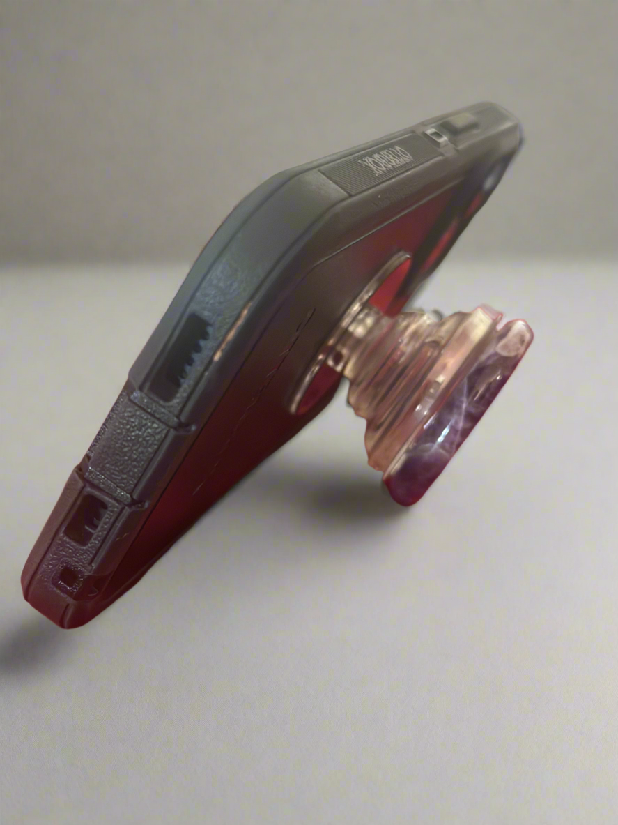 Heart-Shaped Crystal Phone Grip