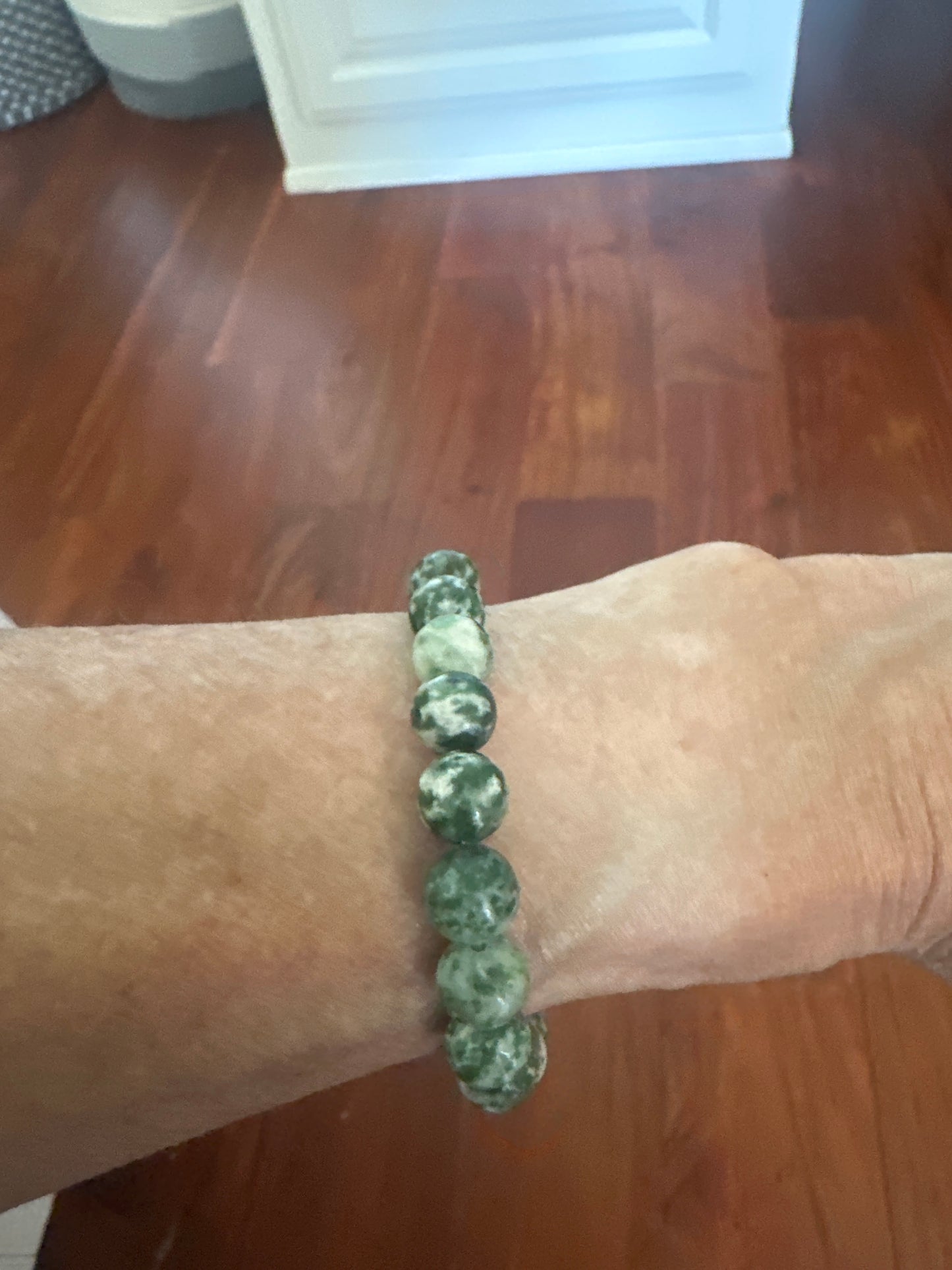 Natural Bead Bracelet (8mm)