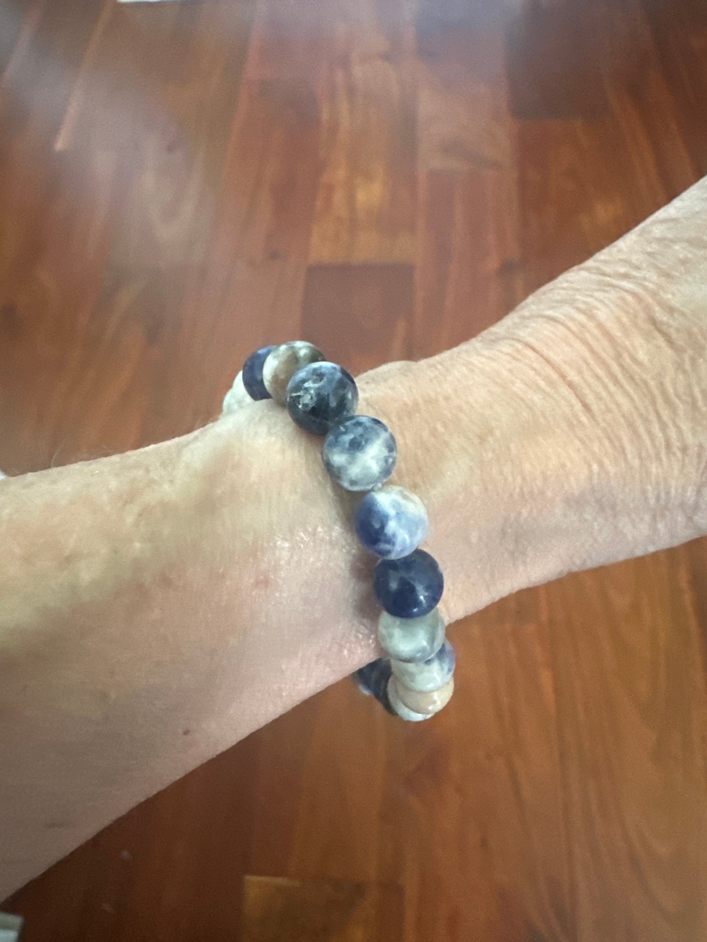 Natural Bead Bracelet (8mm)