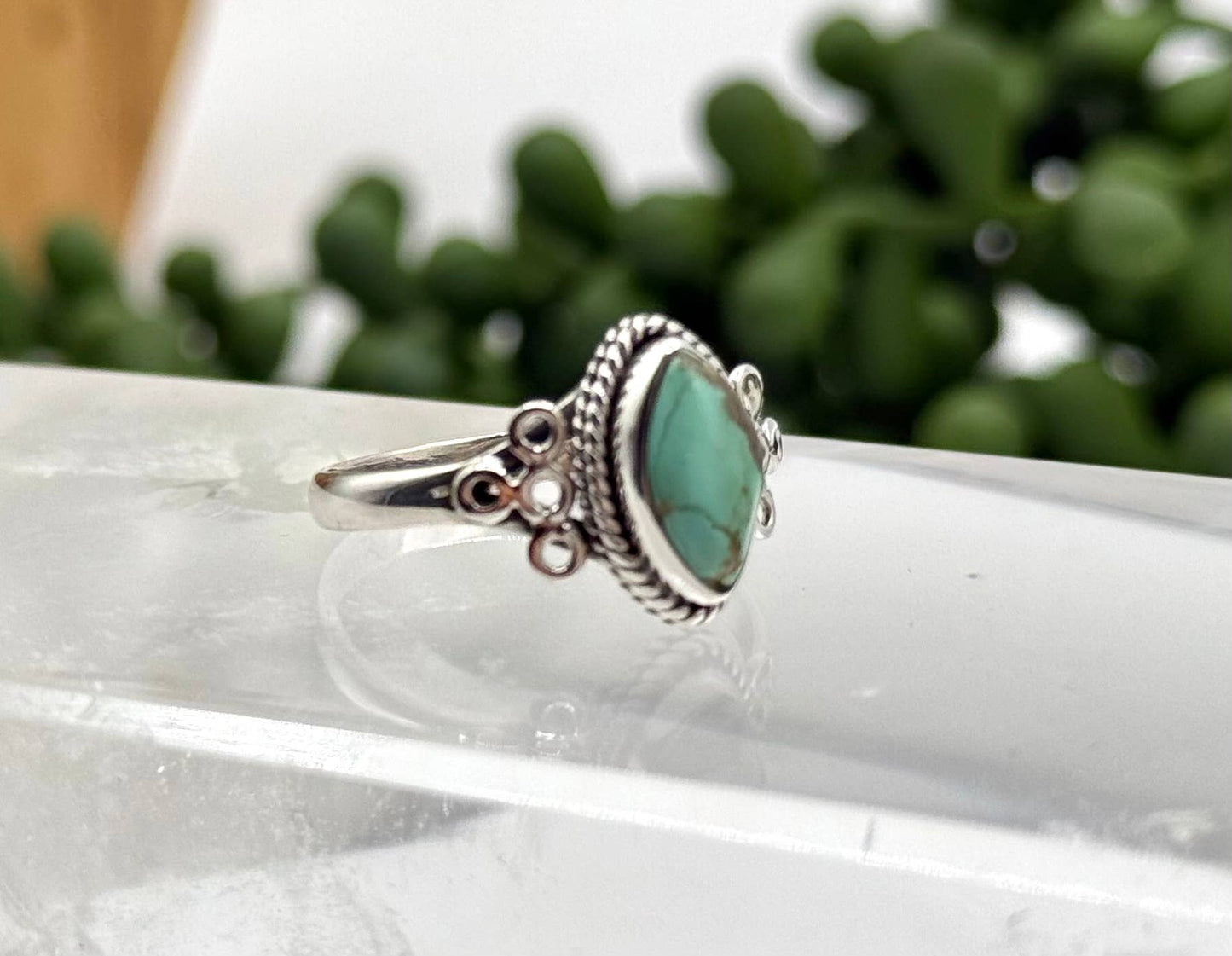 Turquoise Semi-Precious Gemstone 925/Sterling Silver Ring