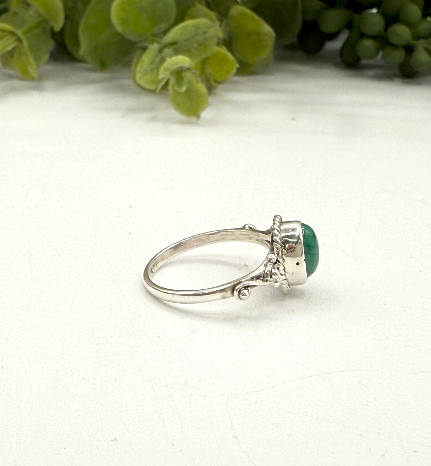 Malachite On Semi-Precious Oval Gemstone Ring / 925
