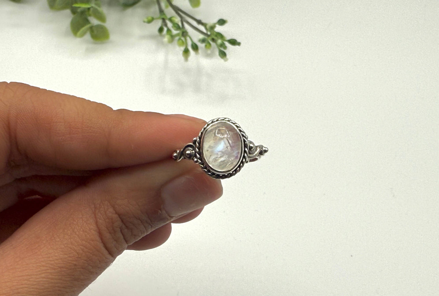 Rainbow Moonstone Semi-Precious Gem Ring Sterling Silver/925